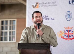  Conmemora Ismael Burgueño el Día del Maestro con docentes del Consejo de Seguridad Escolar’   