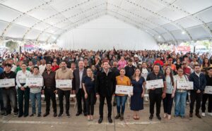  Entrega Ismael Burgueño más de 430 apoyos económicos para fortalecer el emprendimiento en Tijuana   