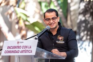  Encabeza Abdiel Gutiérrez Coronado encuentro con la comunidad artística de Tijuana   