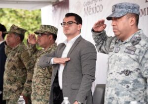  Asiste alcalde Abdiel Gutiérrez Coronado a la Protesta de Bandera de soldados del Servicio Militar Nacional   