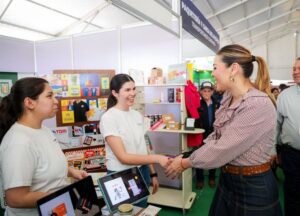  APOYA GOBIERNO DE BAJA CALIFORNIA A EMPRESAS PARA OBTENER CERTIFICACIONES DE CALIDAD Y COMPETITIVIDAD   
