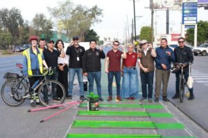  Realiza Gobierno de Tijuana jornada de rehabilitación de señalamiento en la ciclovía del bulevar Federico Benítez   