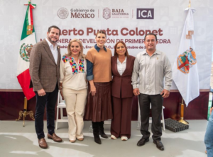  Asiste Ismael Burgueño a la colocación de la primera piedra del Puerto Punta Colonet